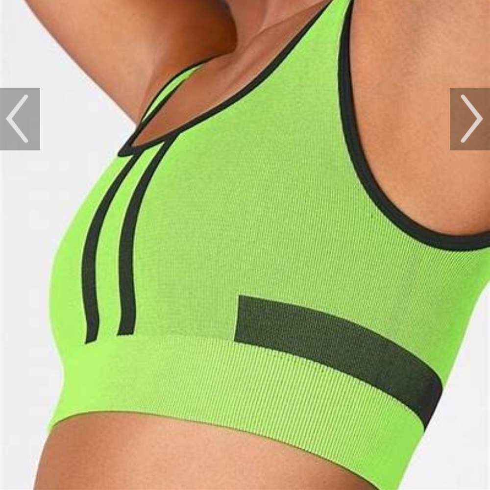 Fabletics Dakota seamless sports bra s: small BNWT